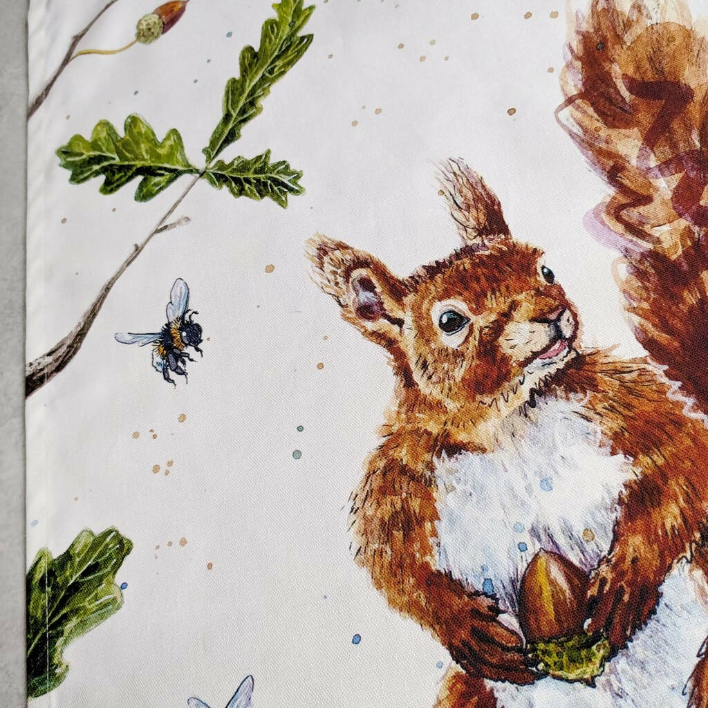 Squirrel in Oak Tree Cotton Tea Towel - Image 4