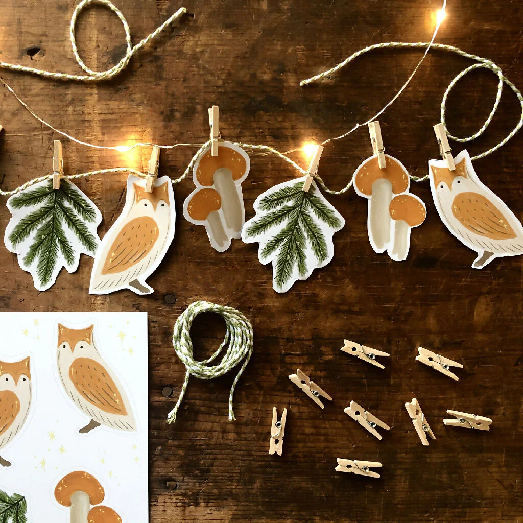 Winter Owl Craftpod: Includes Starry Night Owl Embroidery Kit, Owl Scissors Case Kit and Garland. - Image 10