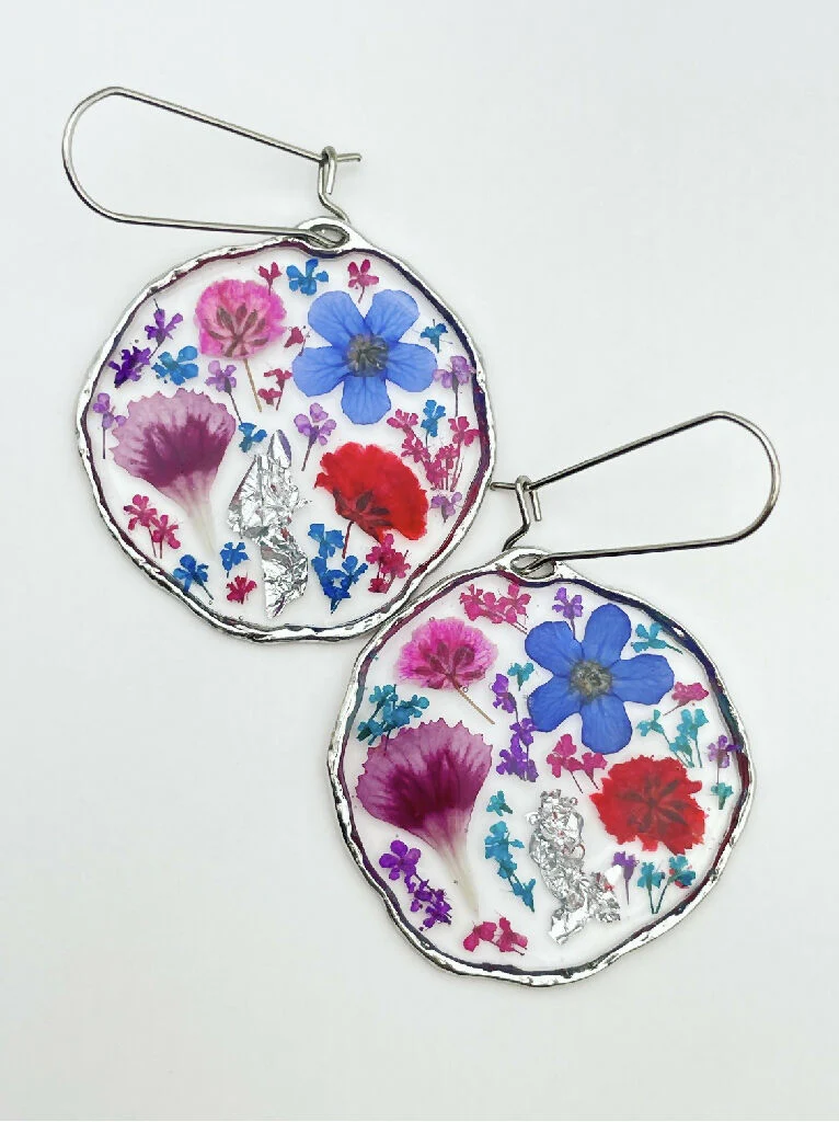 Statement earrings with colourful flowers in silver