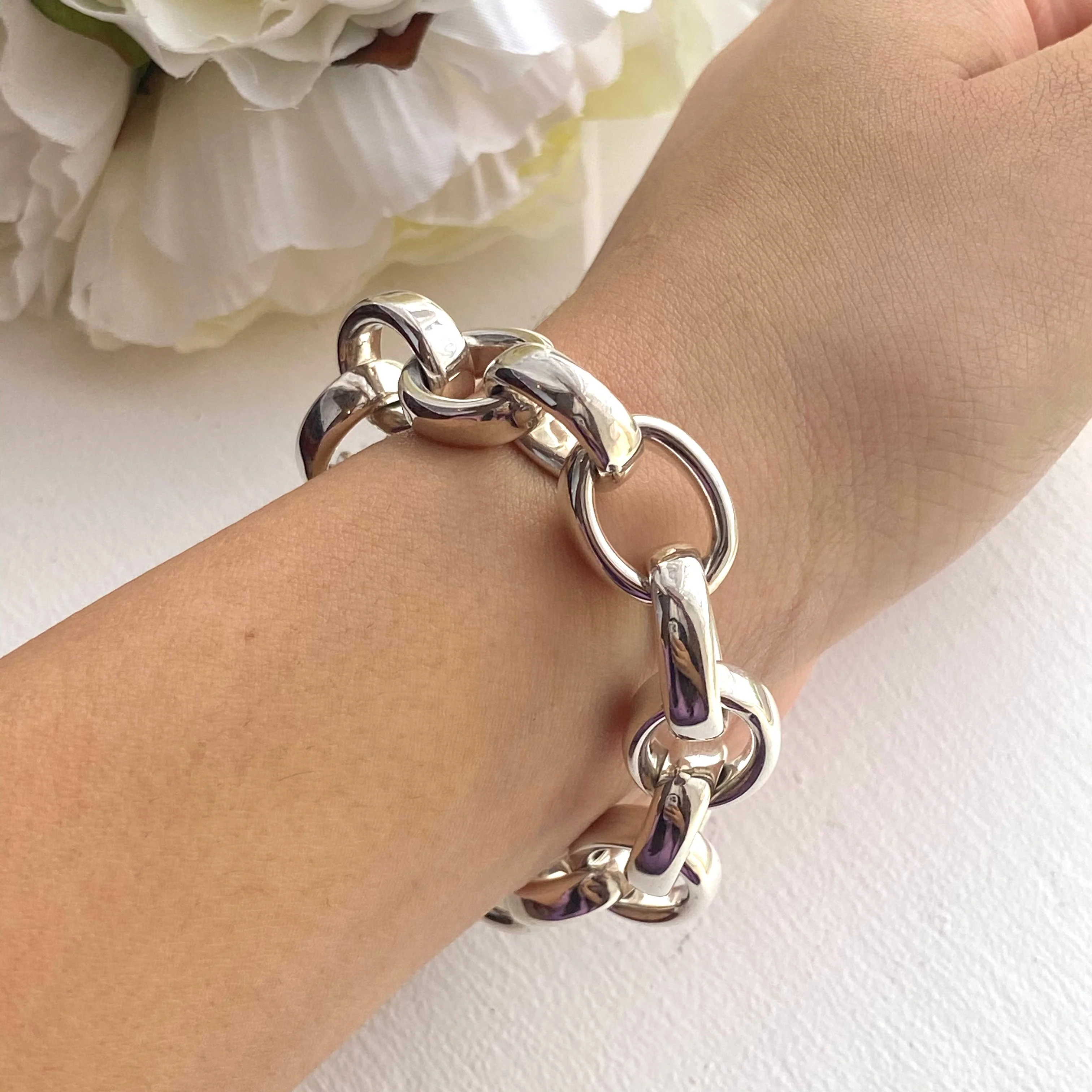 Sterling Silver Bracelet with Hollow Chunky Oval Links - Image 5