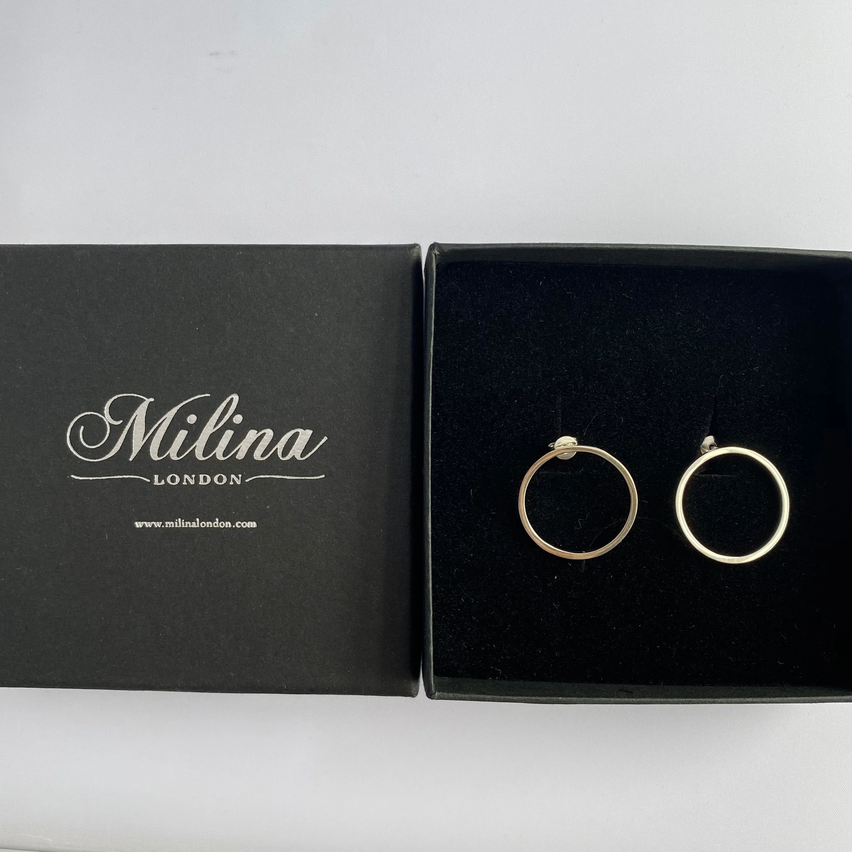 Sterling Silver Hollow Circle Stud Earrings - Image 4
