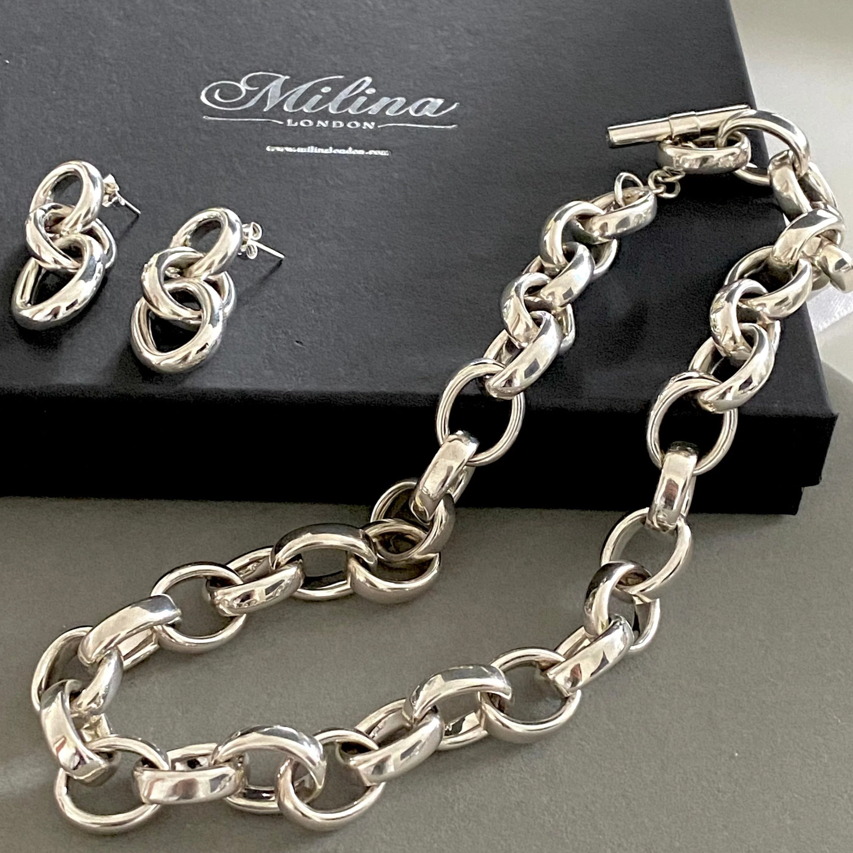 Sterling Silver Necklace with Hollow Chunky Oval Links - Image 4