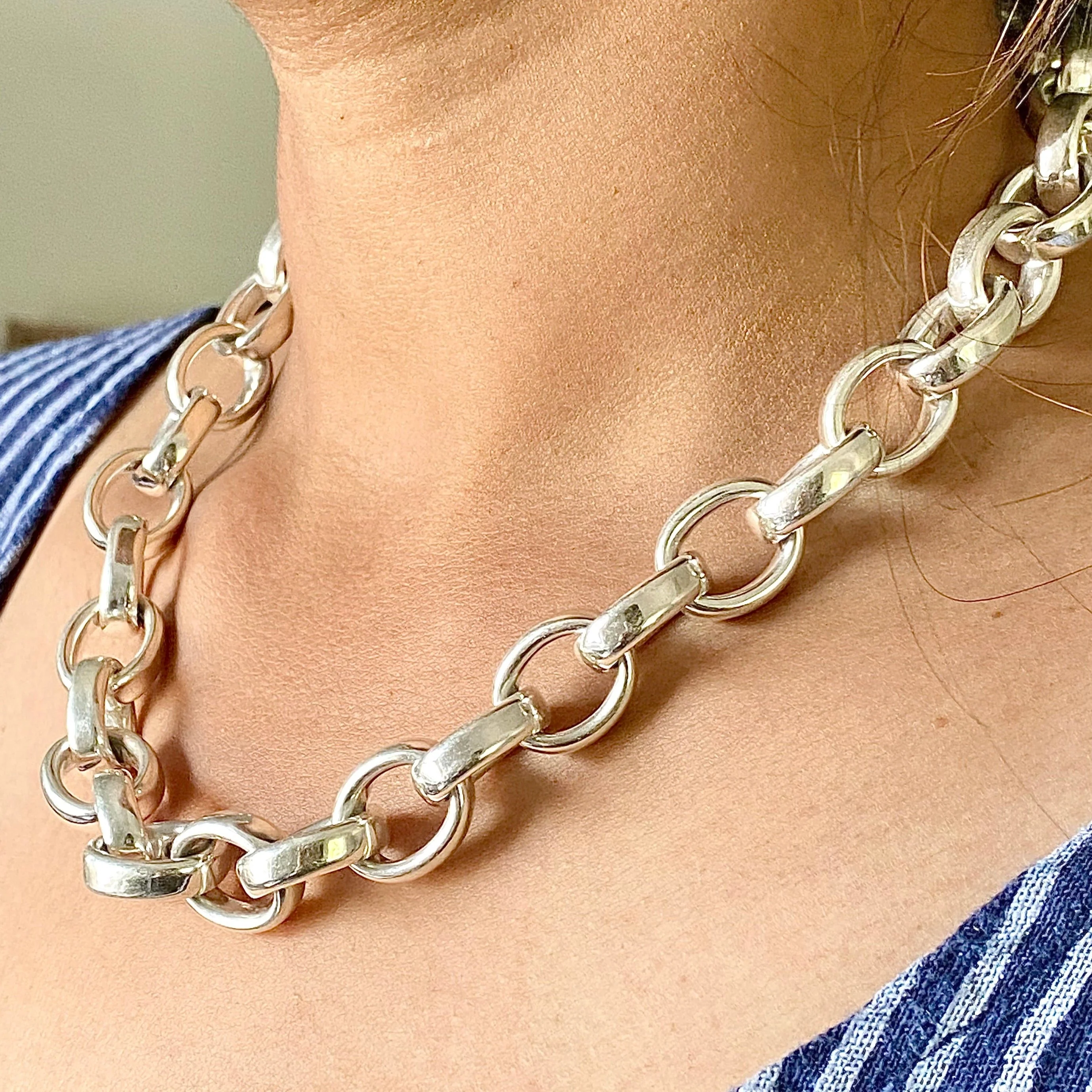 Sterling Silver Necklace with Hollow Chunky Oval Links - Image 5