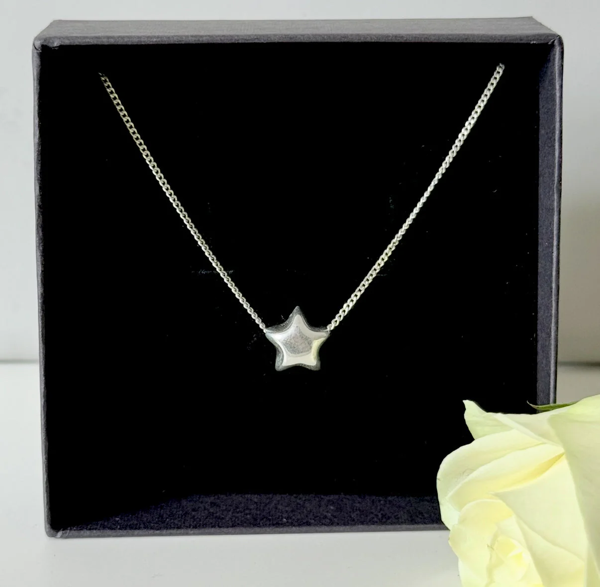 Sterling Silver Star Shaped Pendant Necklace - Image 6
