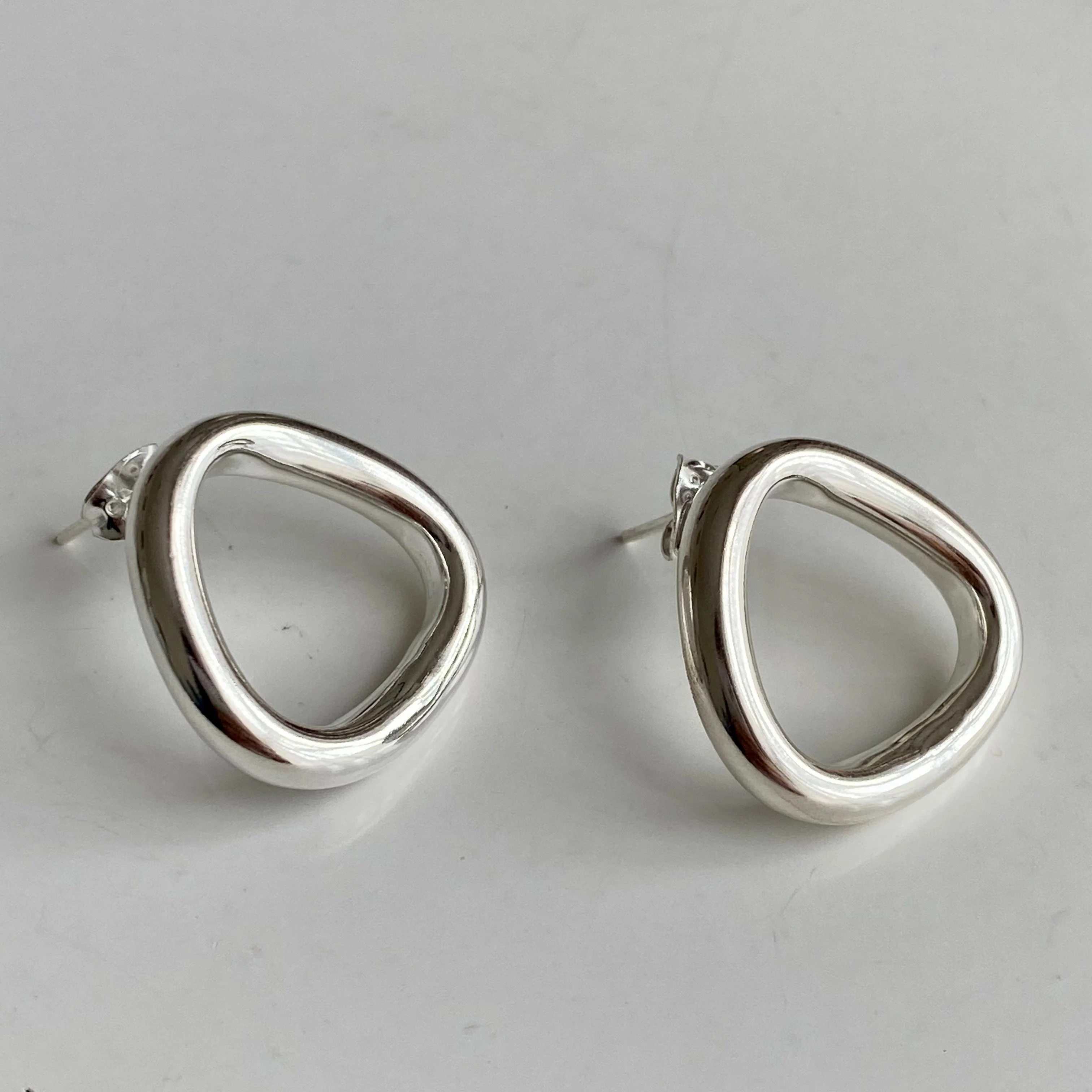 Sterling Silver Triangle Shaped Stud Earrings - Image 5
