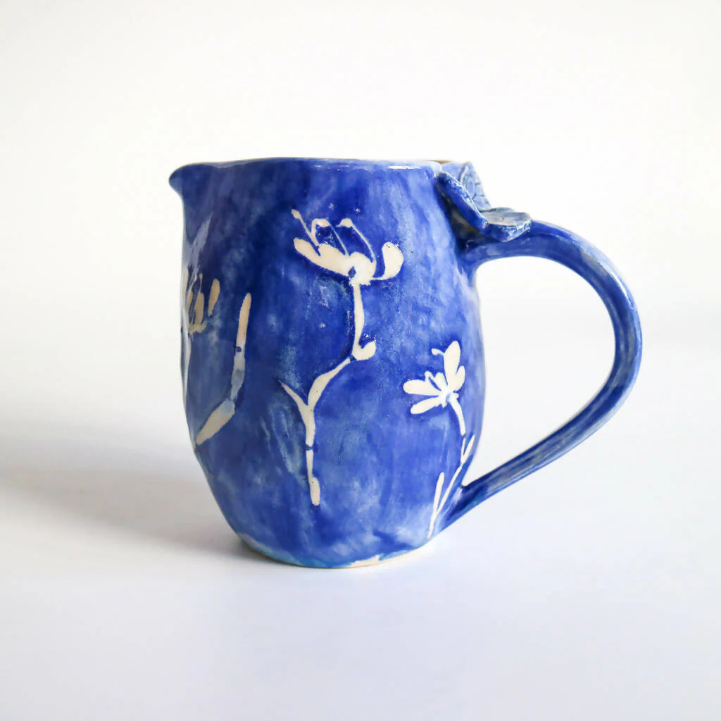 Stoneware Clay Heart Jug in Blue Flower Design - Image 4