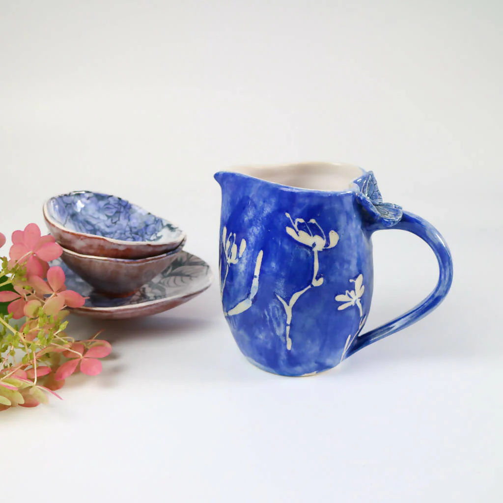 Stoneware Clay Heart Jug in Blue Flower Design - Image 5