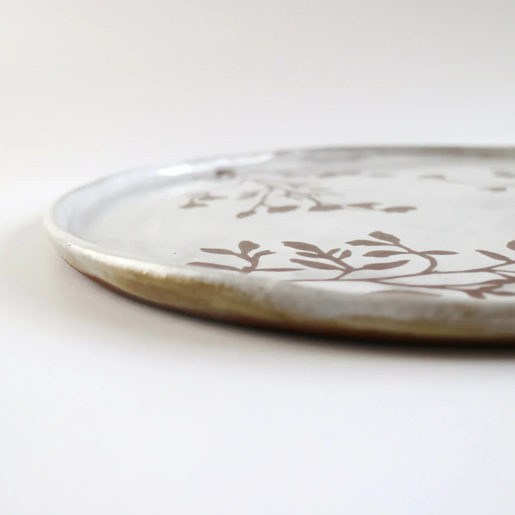 Stoneware Plate in Botanical Design - Image 7