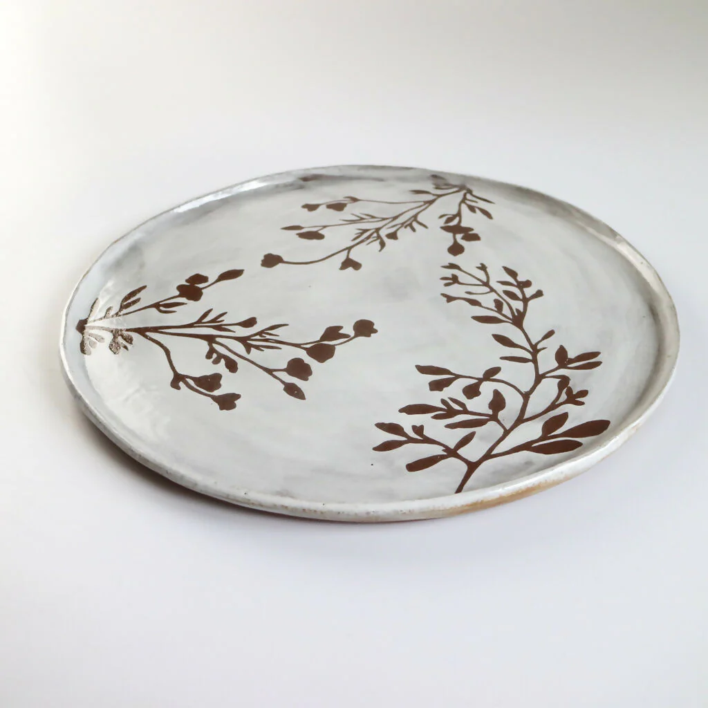 Stoneware Plate in Botanical Design - Image 9