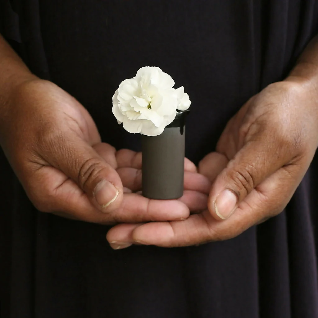 Stoneware Wildflower Vase - Image 4