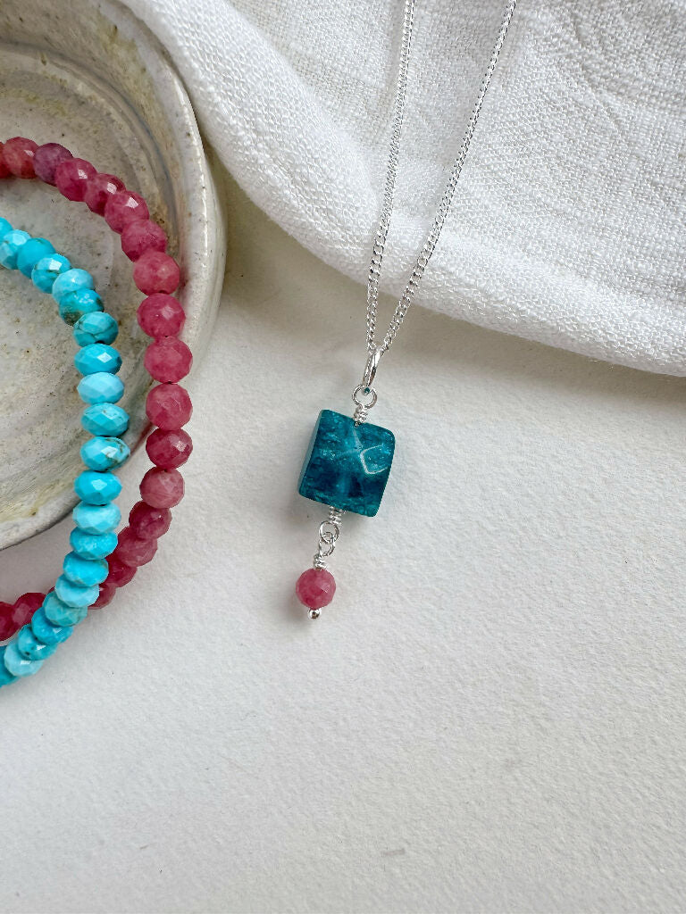 Summer Token Pendant Necklace with Apatite and Rhodochrosite - Image 2