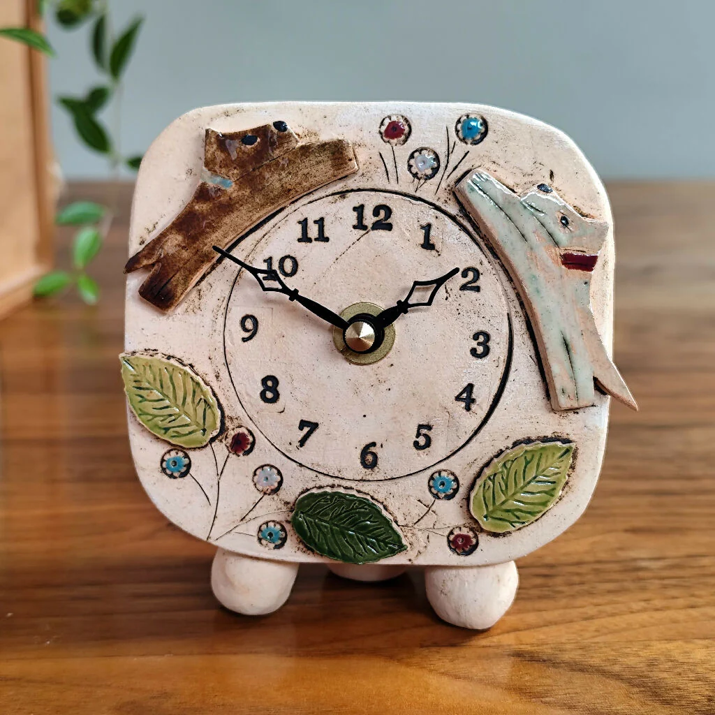 Table Top Clock With Two Dogs - Image 2