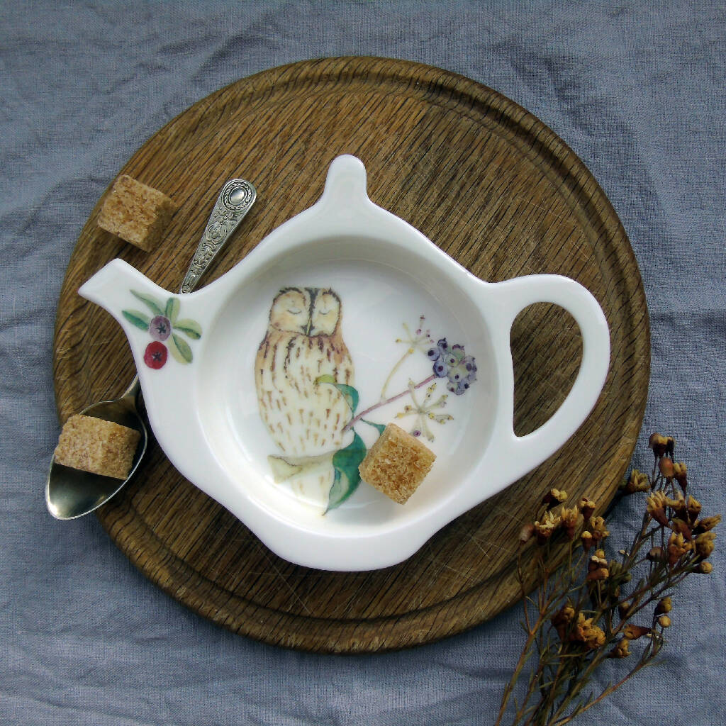 Tawny Owl Bone China Teabag Tidy - Image 2