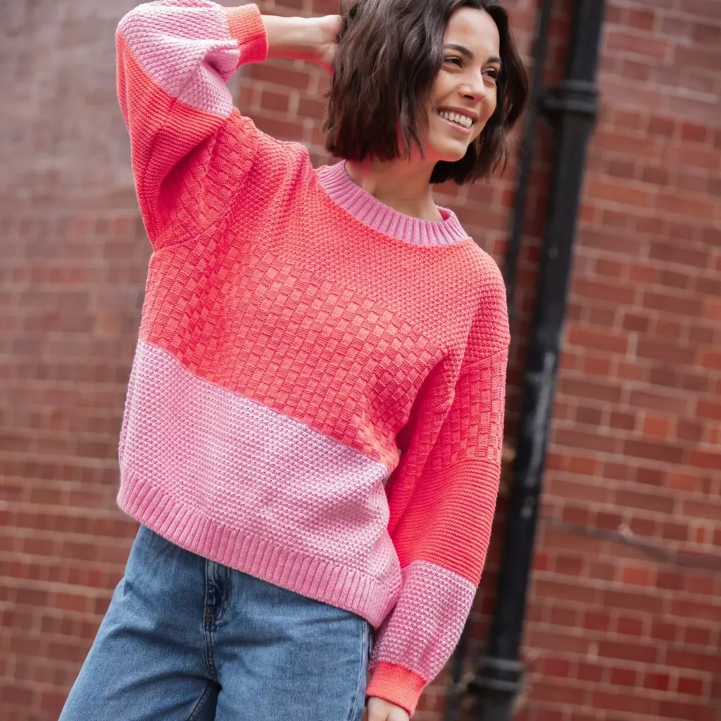 Taz Recycled Cotton Mix Two Tone Jumper - Pink - Image 2
