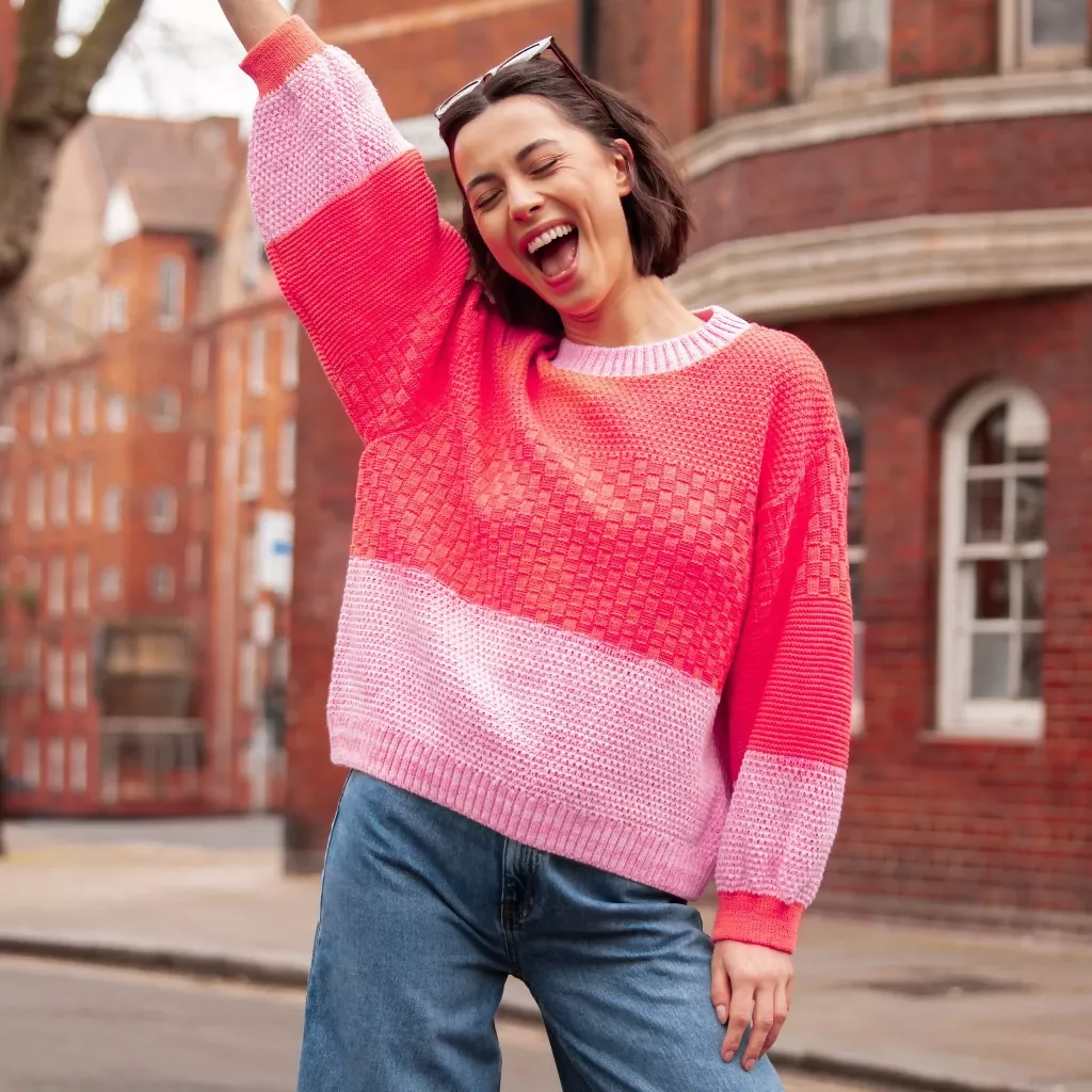 Taz Recycled Cotton Mix Two Tone Jumper - Pink - Image 7