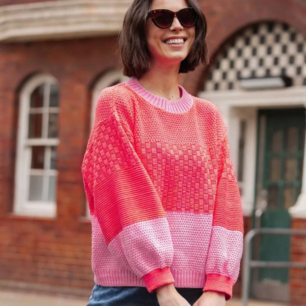 Taz Recycled Cotton Mix Two Tone Jumper - Pink - Image 8