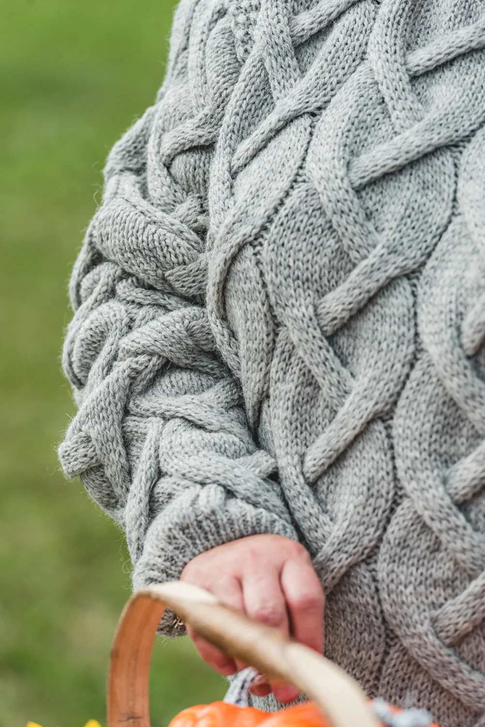The Dunster - Tunic Cable Jumper - Light Grey - Image 4