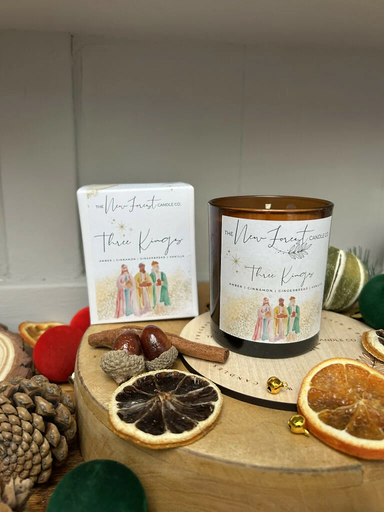 Three Kings Luxury Christmas Soy Candle - Image 8