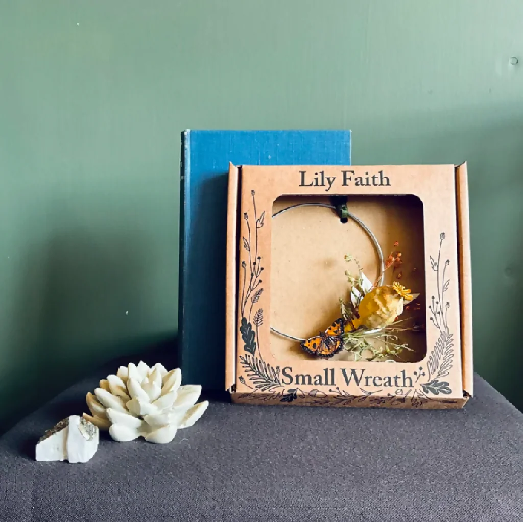 Tortoiseshell Butterfly Small Wreath