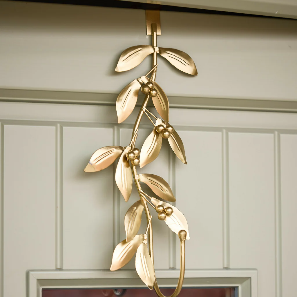 Traditional Olive Branch Door Wreath Hanger