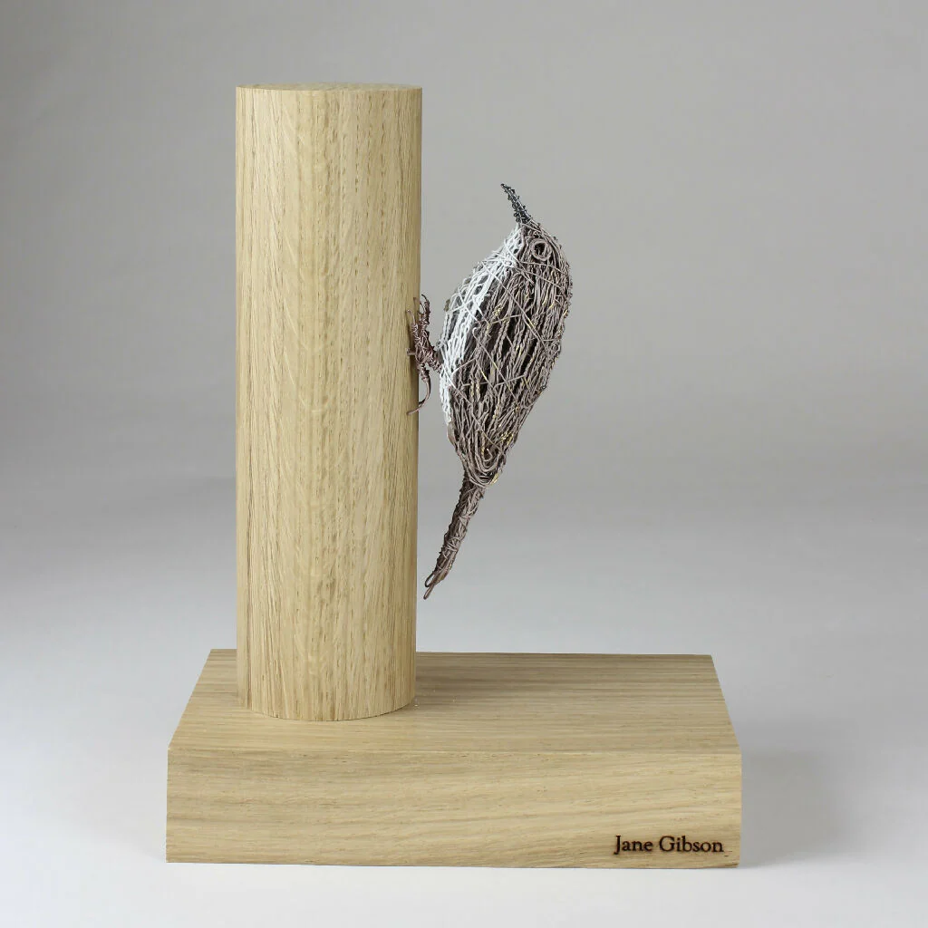 Treecreeper Wire Bird Sculpture - Image 6