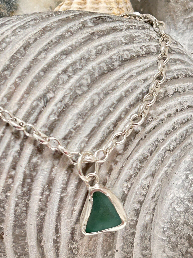 Turquoise Green Seaglass chunky chain bracelet - Image 4