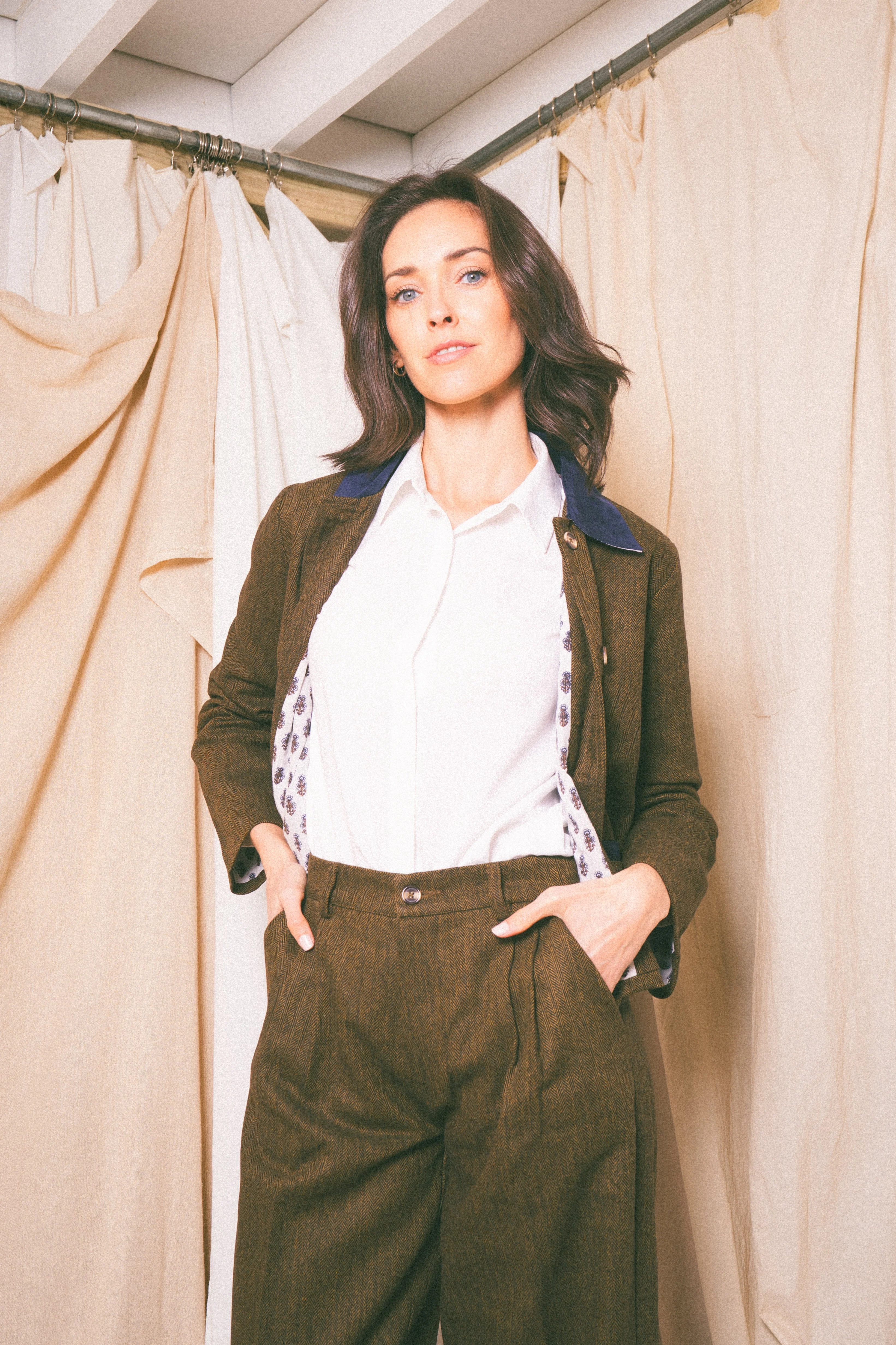 Tweed Tetbury Jacket - Image 2