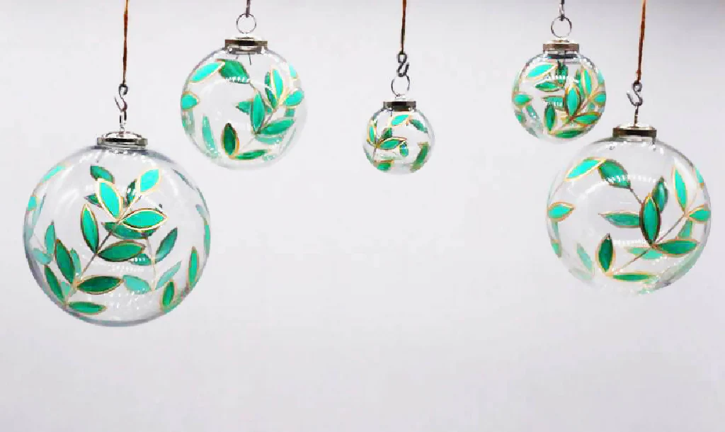 Urvi Glass Christmas Bauble - Image 2