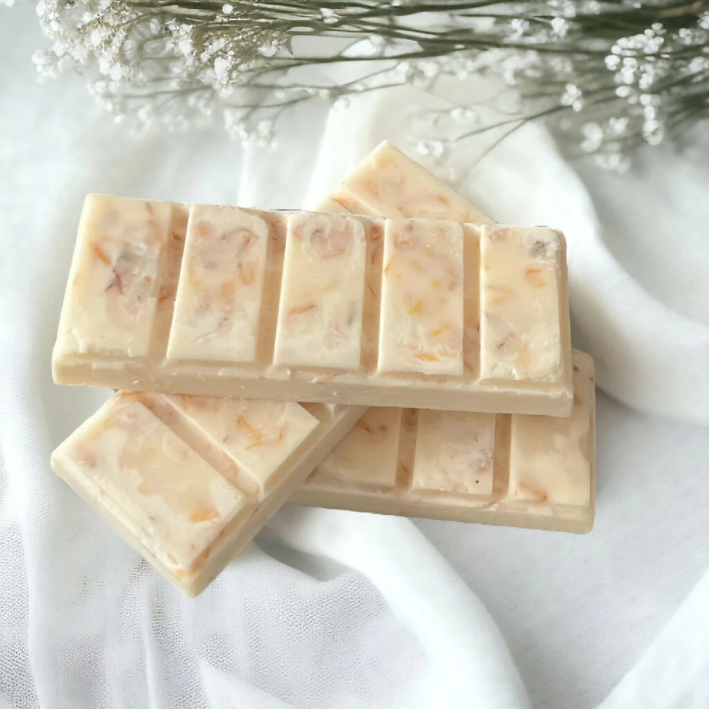 "DORIS" Pamper Gift Box For Her with Magnesium Cream and Skincare Products - Image 10