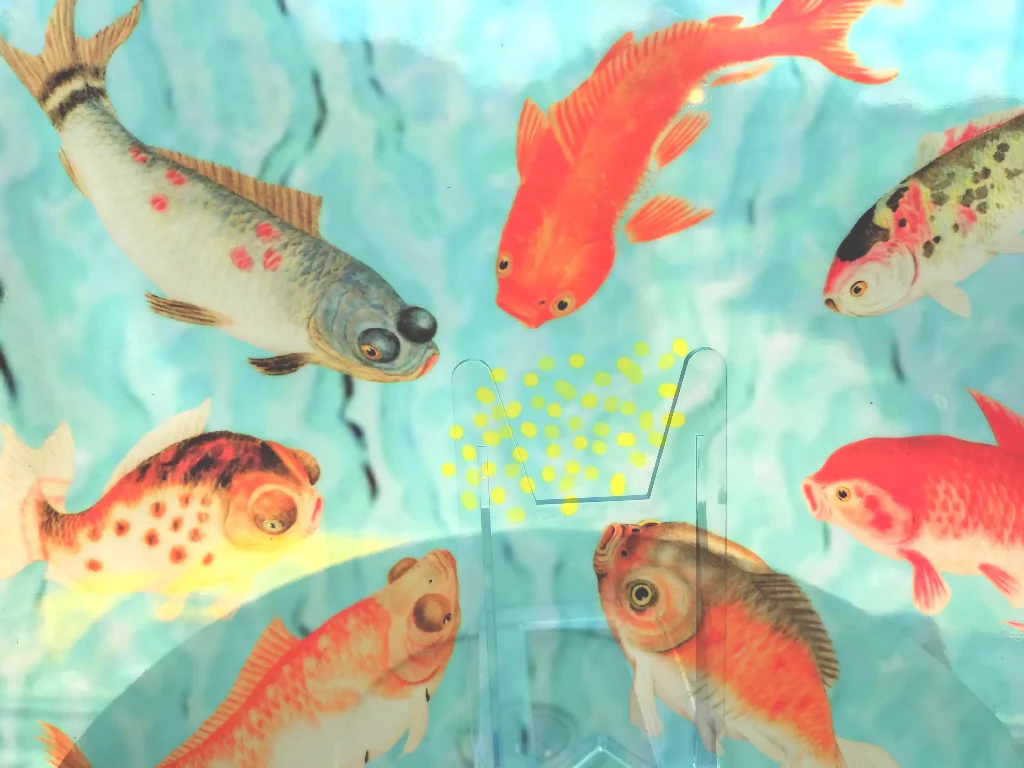 Vintage Goldfish Stained Glass Effect Panel - Image 2