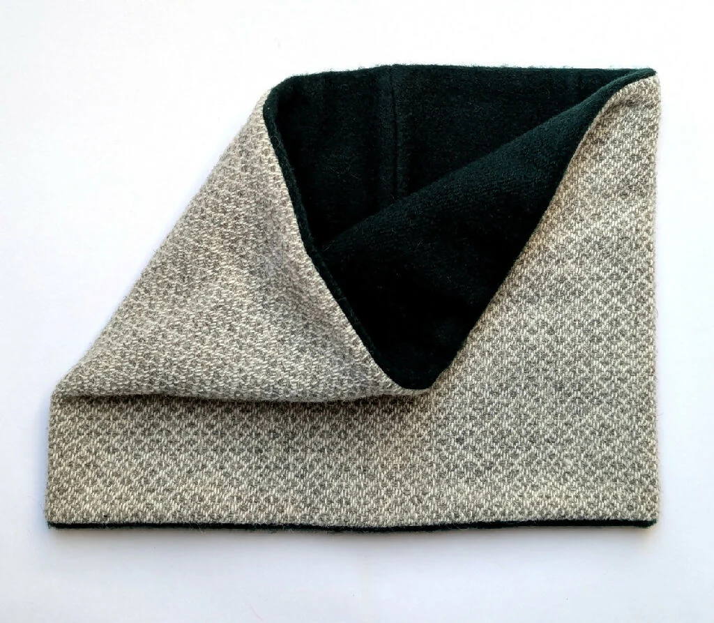 Welsh Wool and Cashmere Scarf - Image 4