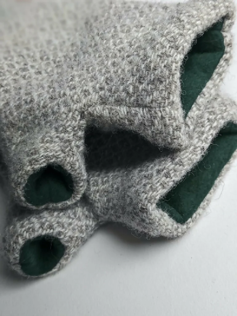 Welsh wool Mittens - Image 3