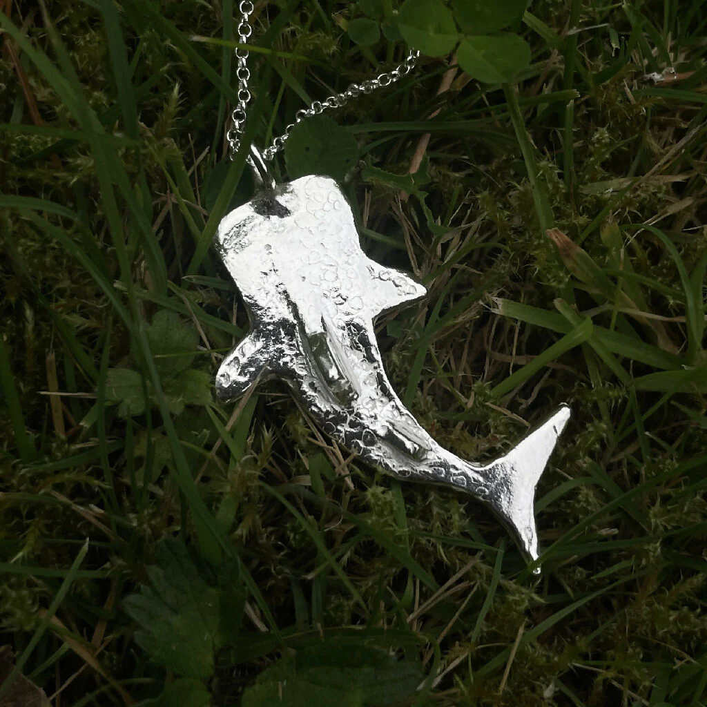 Whale Shark in Fine SIlver with Sterling Silver Loop Pendant Necklace - Image 3