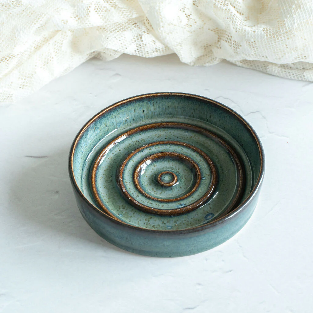Wheel-Thrown Soap Dish with Ridges - Image 5