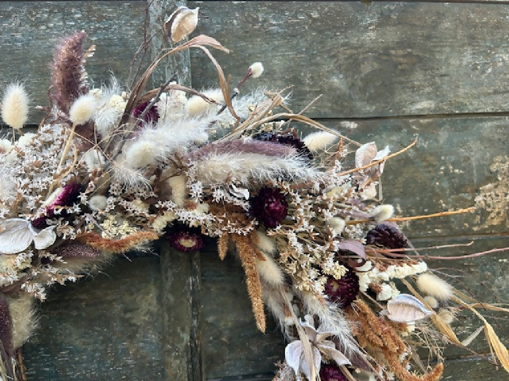 White & Wild Wreath - Image 3