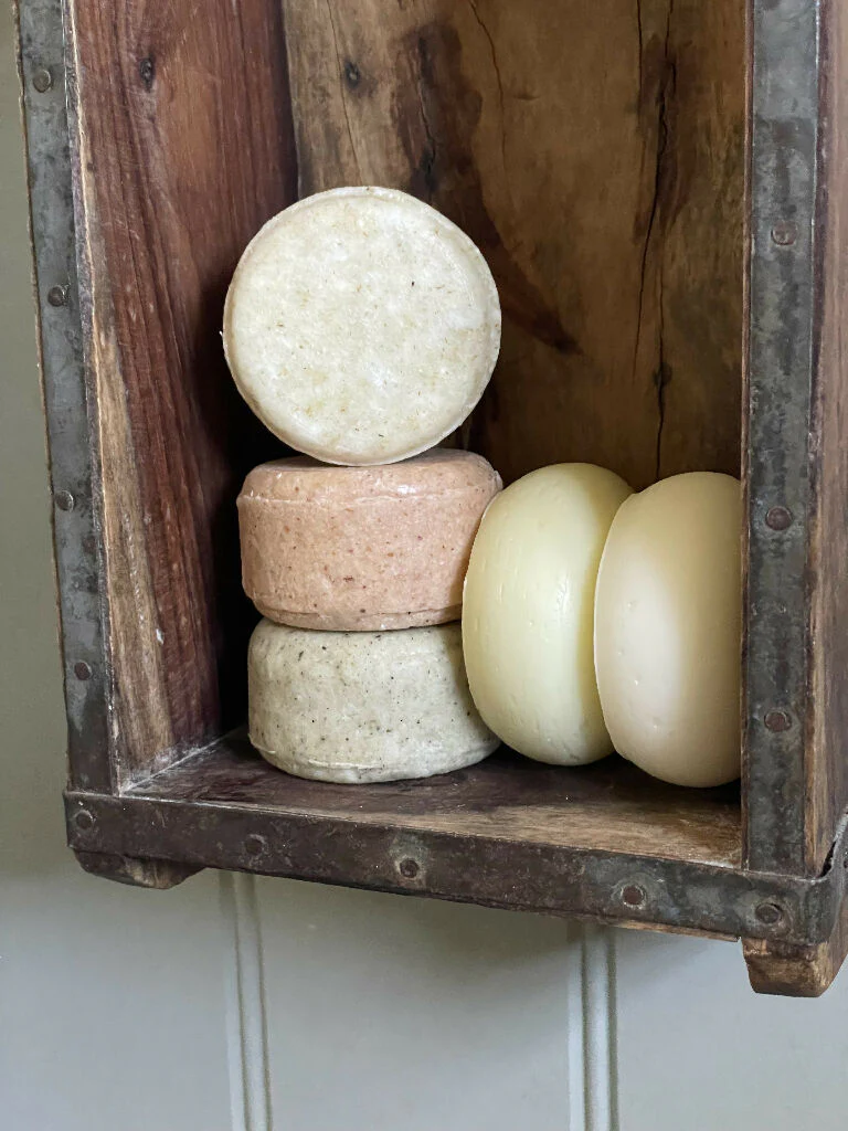 Wild Rose & Argan shampoo bar - Image 5