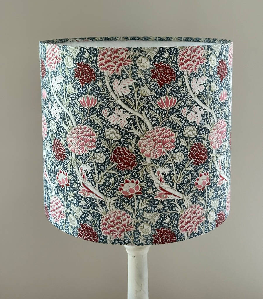 William Morris 'Cray' Lampshade - Image 4