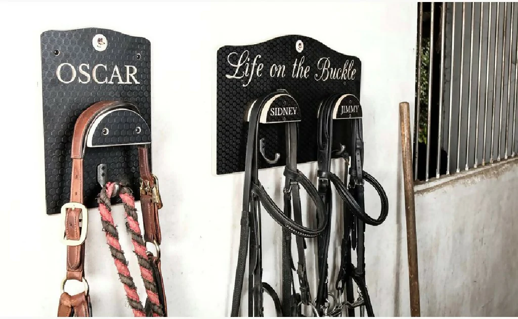 Wooden Deluxe Bridle Hanger - Image 9