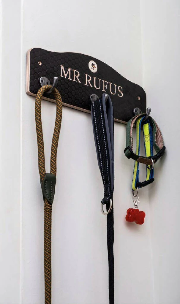 Wooden Dog Lead Rack - Image 7