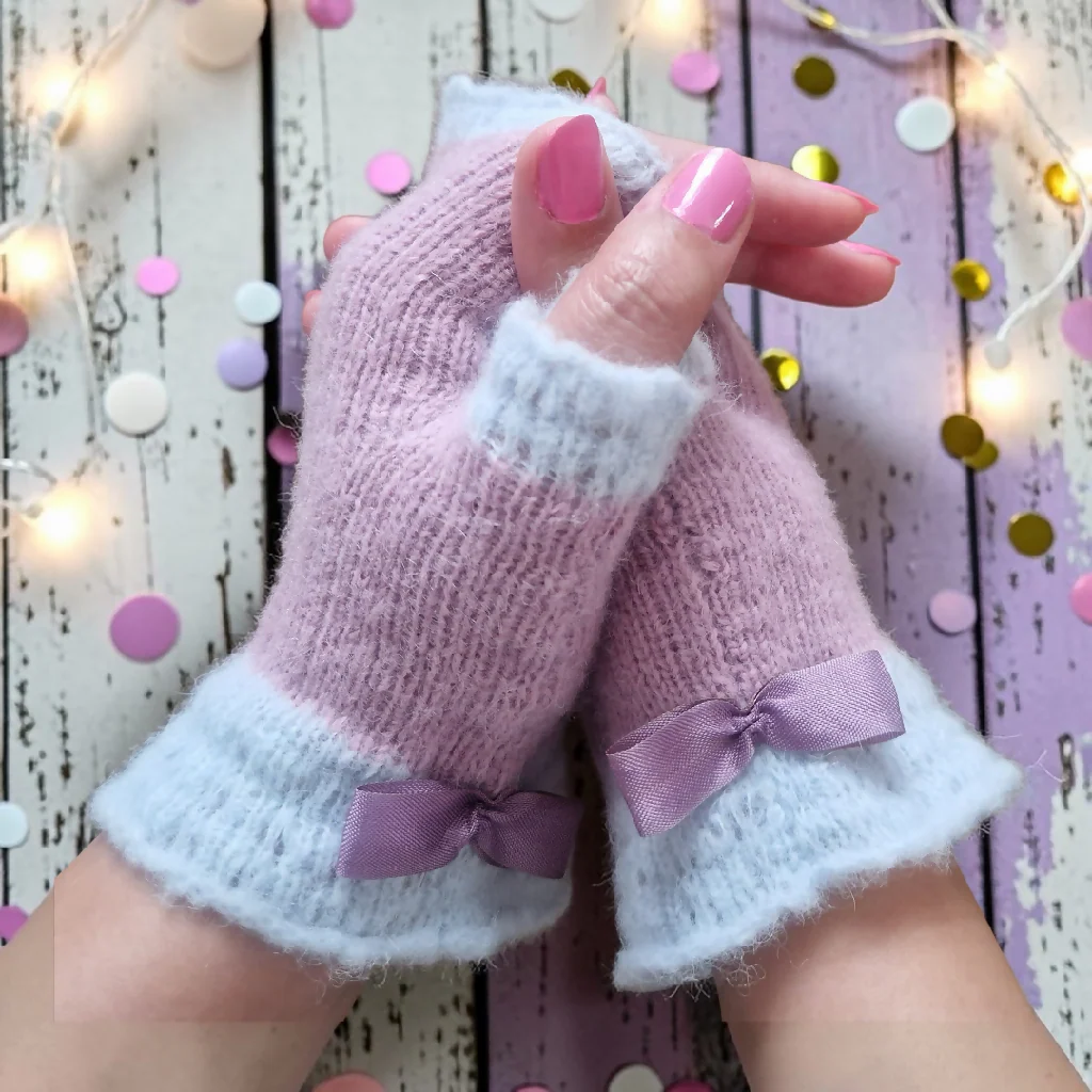 Woollen knitted soft gloves